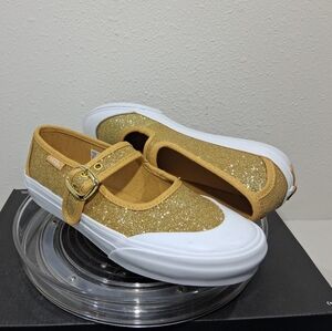 Vans Toddler Mary Jane shoes in the "Glitter - Champagne Gold Yellow" Kids 3